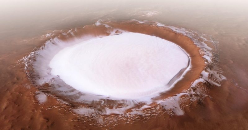 Популярное: На Марс пришло Рождество! Фантастическое фото ледяного кратера