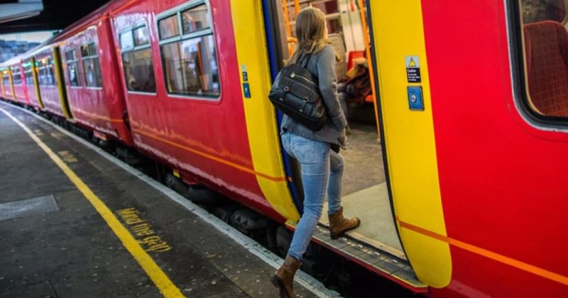 Общество: В январе 2019 года стоимость железнодорожных билетов вырастет на 3,1%