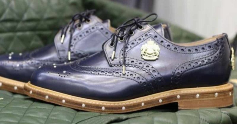 Общество: Ювелир из Бирмингема создал роскошную пару обуви за £10 тысяч