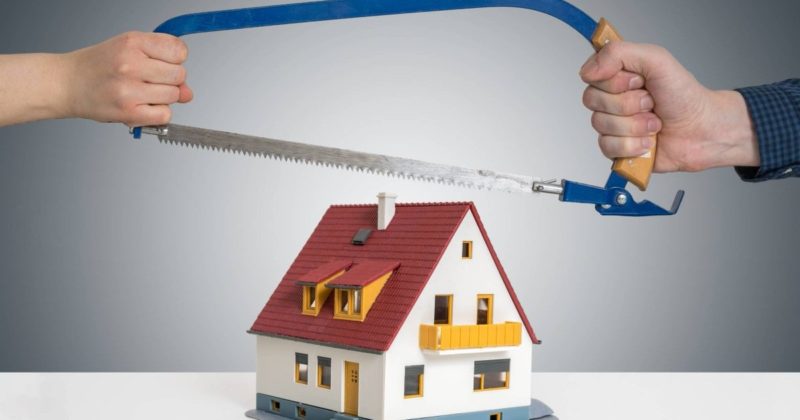 Недвижимость: Что происходит с семейным домом при разводе?