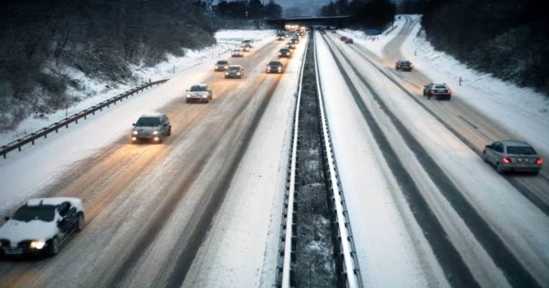Лайфхаки и советы: Как ездить по снегу или льду? Правила управления автомобилем, чтобы уберечь себя и машину
