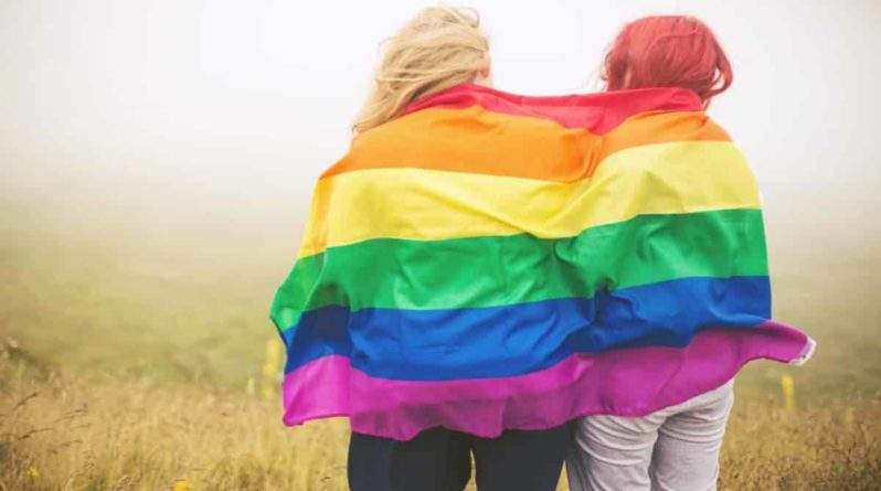 Общество: Что такое репаративная терапия и что еще включено в планы правительства в отношении ЛГБТ-сообщества