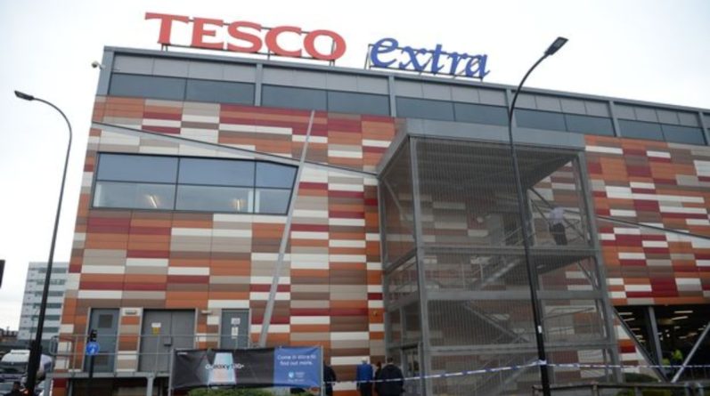 Происшествия: Двое покупателей Tesco получили серьезные ранения в супермаркете