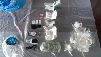 наркотики и мобильные телефоны