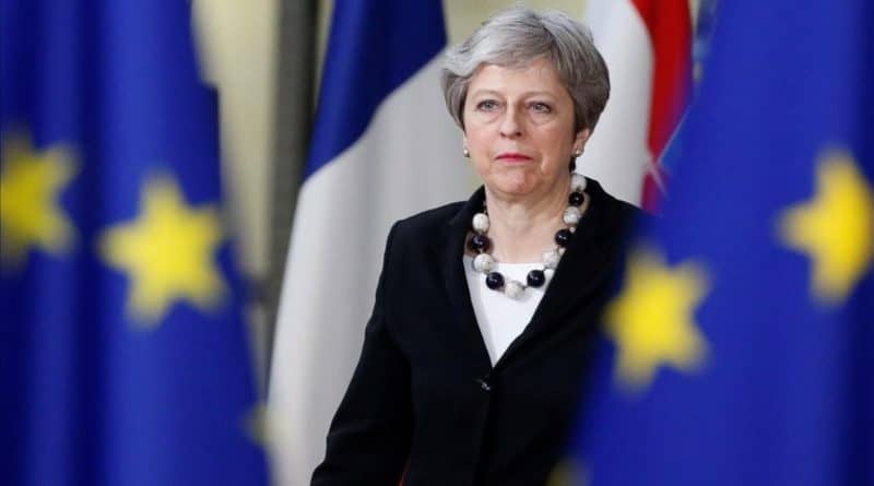 Несколько министров Великобритании могут подать в отставку из-за споров по Brexit 01042019 В мире: Несколько министров Великобритании могут подать в отставку из-за споров по Brexit