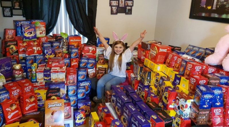 Общество: Школьница из Белфаста пожертвовала больным детям больше 1000 шоколадных яиц, чтобы пасхальный кролик пришел и к ним