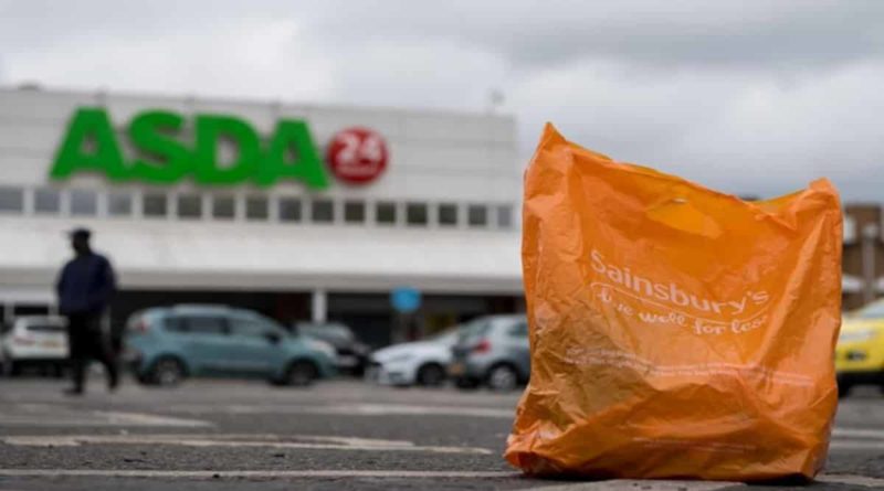 Общество: Регулятор заблокировал слияние Sainsbury's и Asda