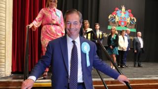 Общество: Партия Брексита заняла первое место на выборах в Европарламент в Британии