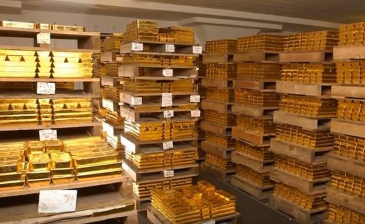 Общество: В Британии закупки золота Россией назвали "плохим знаком"