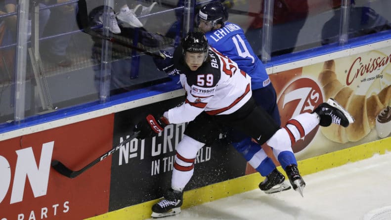 Общество: Сборная Финляндии победила Канаду на ЧМ-2019 по хоккею