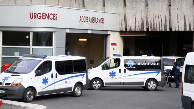 Общество: Шесть человек ранены в результате стрельбы во французском Амьене