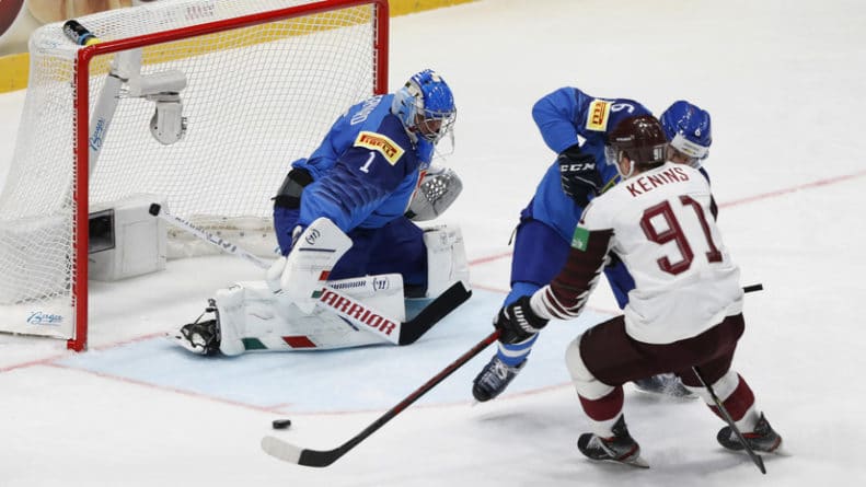 Общество: Сборная Латвии обыграла команду Италии на ЧМ-2019 по хоккею
