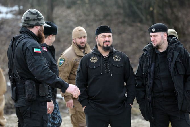 Общество: США ввели санкции против чеченского спецотряда «Терек»