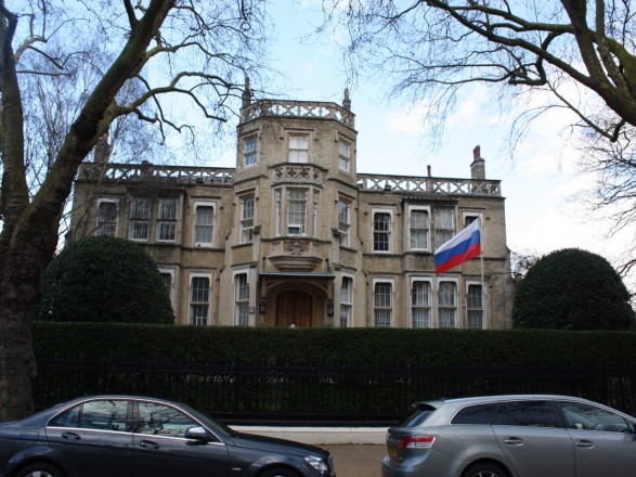 В мире: Посольство РФ: слова главы британского МИД связанные с подготовкой Лондоном возможной кибератаки