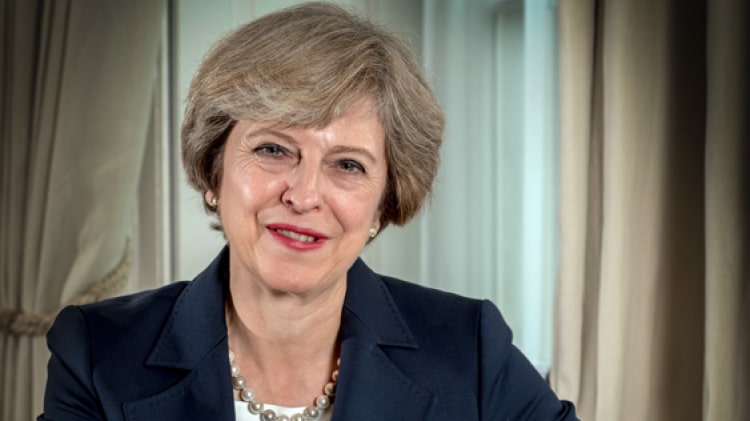 Общество: Названа вероятная дата отставки Мэй с поста премьер-министра Британии