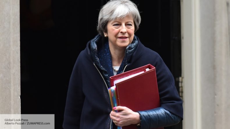 Общество: Премьер-министр Великобритании Тереза Мэй покинет свой пост