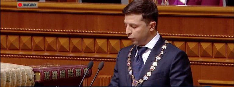 «Не тупи и не ссысь, Вова!» – экс-нардеп призвал Зеленского не прятаться за референдумами | Политнавигатор 23052019 Общество: «Не тупи и не ссысь, Вова!» – экс-нардеп призвал Зеленского не прятаться за референдумами | Политнавигатор
