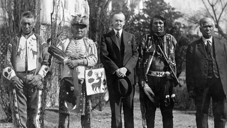 Общество: «Их по-прежнему не считали за людей»: почему североамериканские индейцы столетиями были лишены гражданских прав