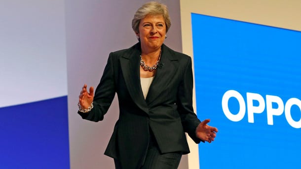 Без рубрики: Тереза Мэй покинула должность лидера правящей партии Британии