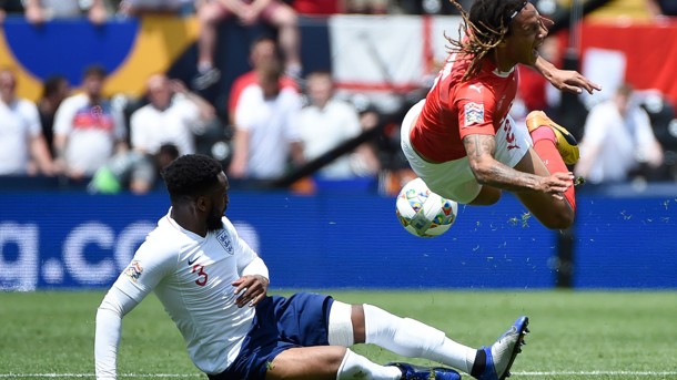 Без рубрики: Онлайн видео голов матча Швейцария – Англия