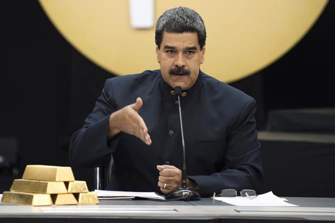 Общество: Bloomberg: Deutsche Bank конфисковал 20 тонн золота Венесуэлы из-за просрочки по кредиту