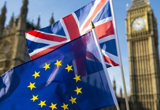 Политика: Британская оппозиция выступила за второй референдум по Brexit