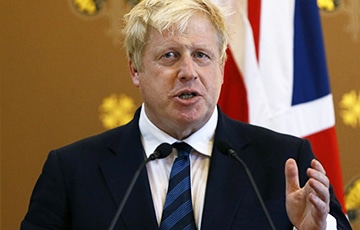 Политика: Джонсон лидирует на выборах премьер-министра Британии