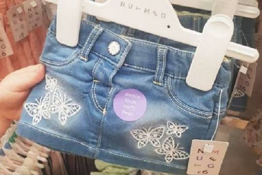 Общество: Британских матерей возмутили мини-юбки для младенцев
