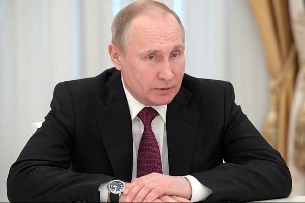 Общество: Путин и преемник Мэй: В Лондоне ответили Путину об "искусственных антироссийских настроениях"