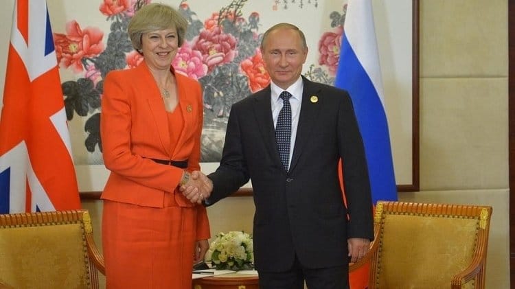 Общество: Британия и Россия рассматривают возможность встречи Мэй и Путина