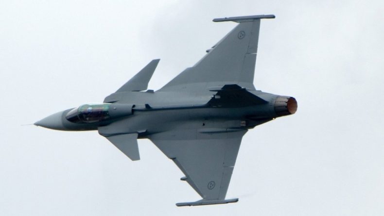 Общество: Названа причина крушения двух истребителей Eurofighter в ФРГ