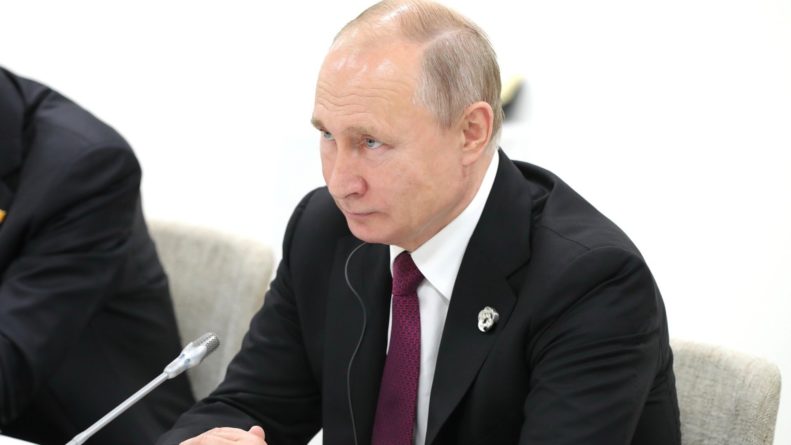 Общество: Путин заявил о восстановлении полномасштабных отношений с Великобританией