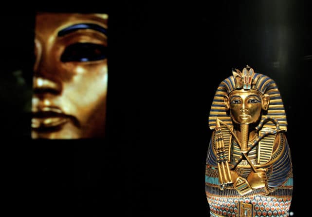 МИД Египта требует, чтобы Британия вернула бюст фараона Тутанхамона
