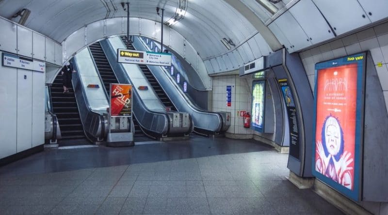 Происшествия: Cистема распознавания лиц в метро Лондона ошибается в 81% случаев