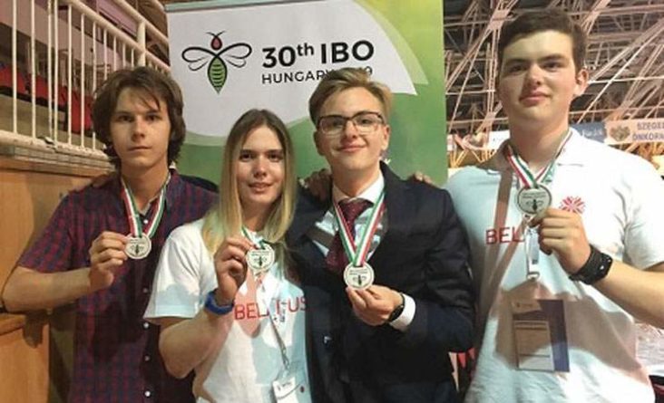 Без рубрики: Гомельский гимназист завоевал бронзу на международной олимпиаде по математике в Великобритании