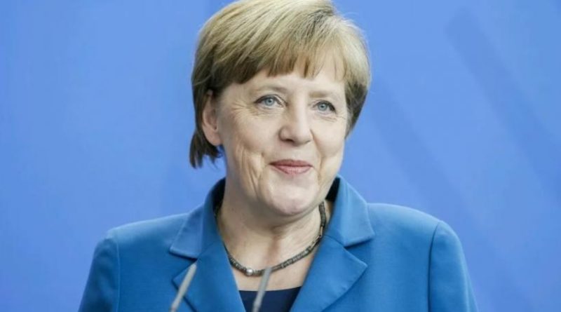 В Британии увидели в жесте Ангелы Меркель на G-20 тайный символ иллюминатов 01072019 Происшествия: В Британии увидели в жесте Ангелы Меркель на G-20 тайный символ иллюминатов