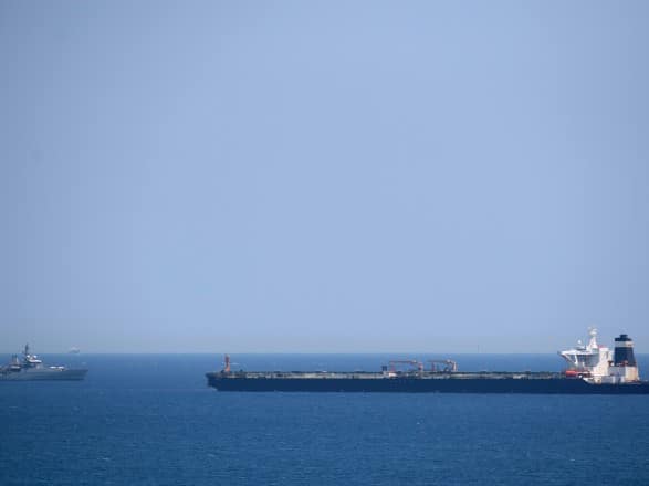 Общество: Великобритания пообещала освободить арестованый иранский танкер  14 июля 2019, 00:52