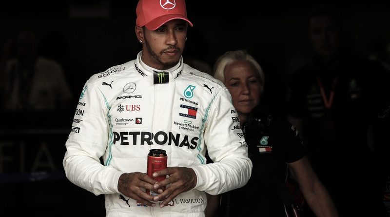 Спорт: Хэмилтон выиграл Гран-при Великобритании, Квят — девятый