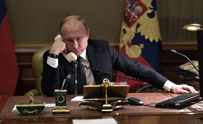 Общество: Берни Экклстоун: если в Путина будут стрелять, я его грудью прикрою, он — классный мужик (The Times, Великобритания)