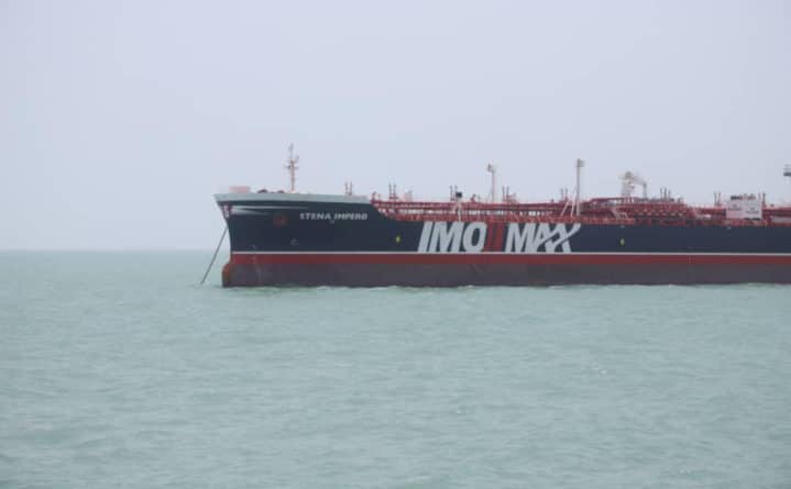 Без рубрики: СМИ: МИ-6 расследует причастность России к задержанию танкера Британии