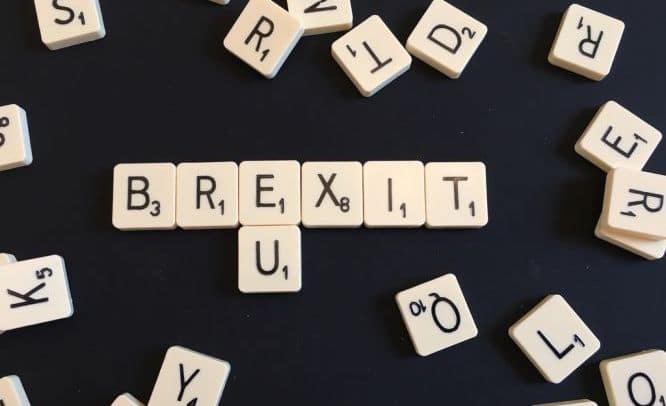 Общество: В Великобритании назвали новую сумму потерь от "жесткого" Brexit