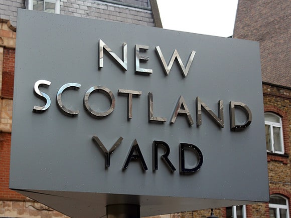 Общество: Полиция Лондона пообещала не наказывать журналистов за публикацию утечек