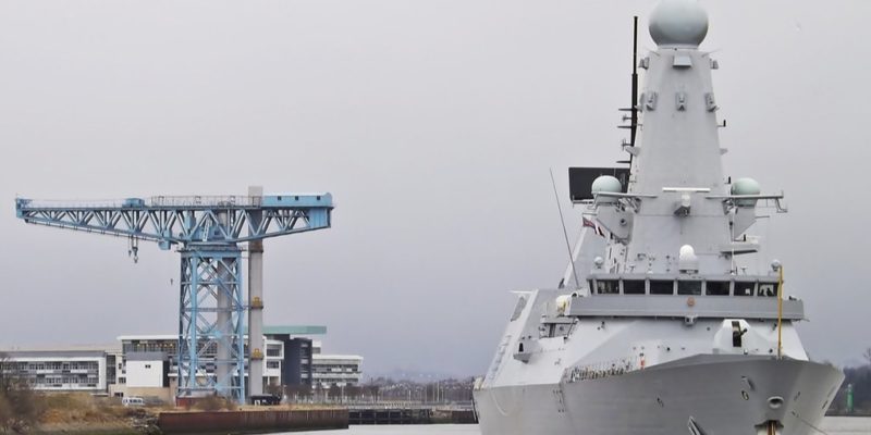 Общество: Нехватка кораблей. Великобритания не сможет усилить группировку ВМС в Персидском заливе