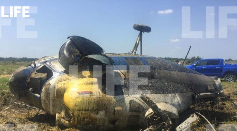 Спорт: 11-летний мальчик из Англии поиграл в футбол с Месси на карибском пляже.