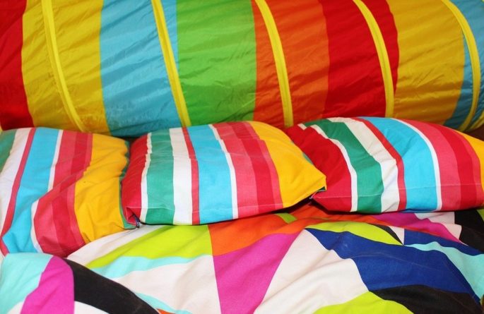 Общество: Исследователи из Великобритании рассказали о вреде старых подушек и одеял