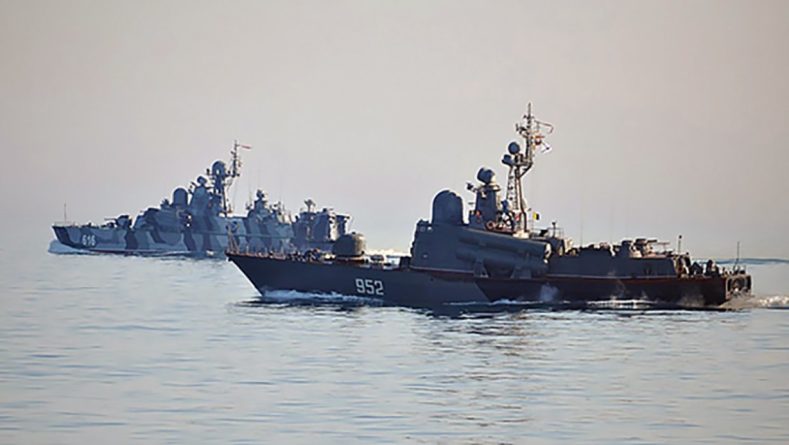 Общество: Военные учения РФ в Черном море показывают НАТО, кто в регионе хозяин