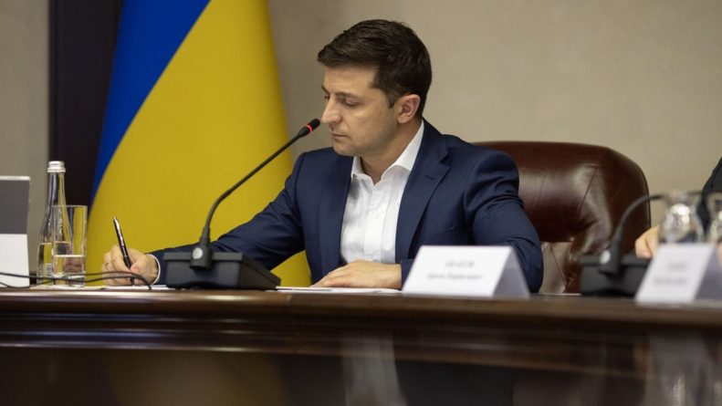 Общество: В ДНР объяснили, как власти Украины пытаются «выскочить» из «нормандского формата»