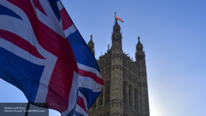 Общество: Три министра Великобритании намерены уйти в отставку в ближайшее время