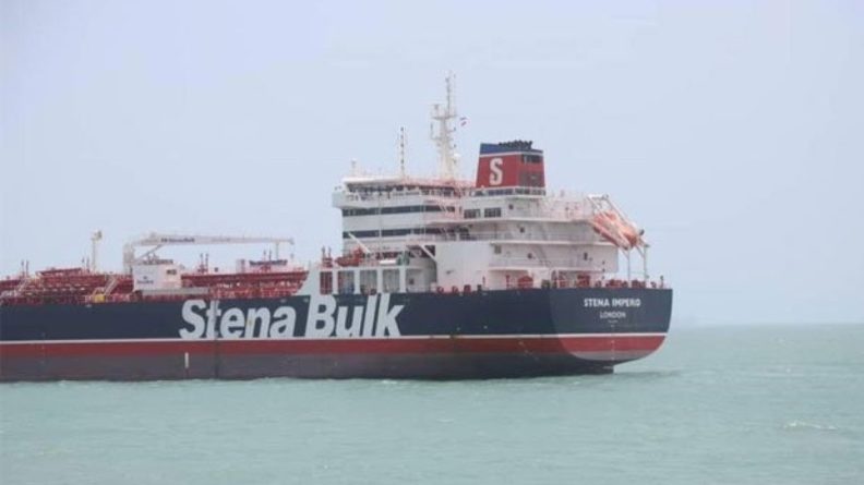 Общество: Британия подозревает РФ в причастности к захвату танкера Ираном