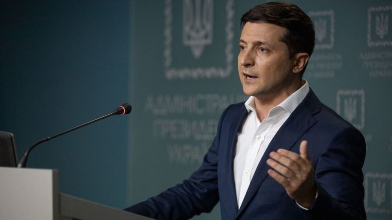 Общество: В Раде осознали, что у Зеленского нет дипломатических советников по Донбассу